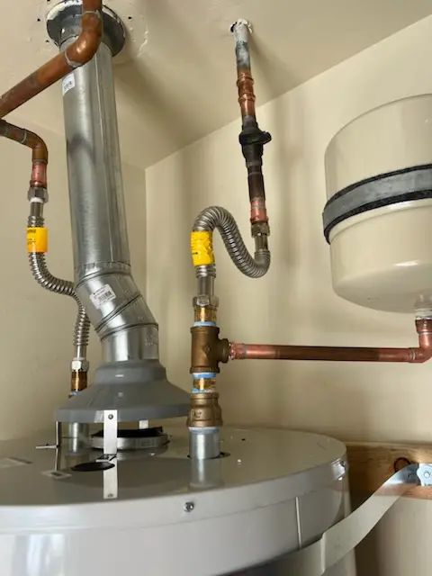 Water heater installation and plumbing repair in Greendale Estates